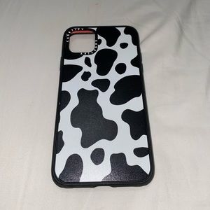Iphone 11 Pro max Casetify cow phone case
